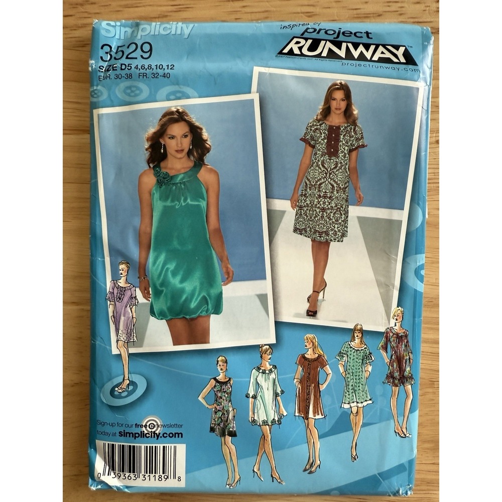 Simplicity Pattern 3529 Project Runway Misses' Pullover‎ Dress Size 4-12